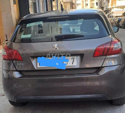 Peugeot 308 Diesel Manuelle 2015 à Casablanca - 2