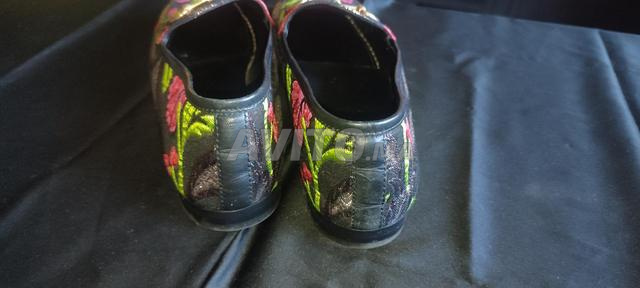 Mocassins style Gucci à fleurs originaux - 2