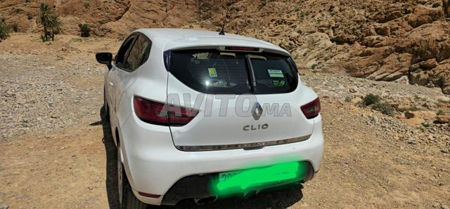 Voiture Clio 4 full options - 2