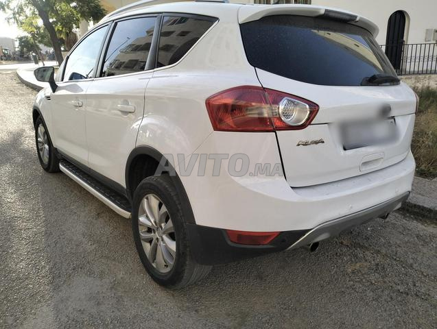 Ford Kuga full options excellent état - 2