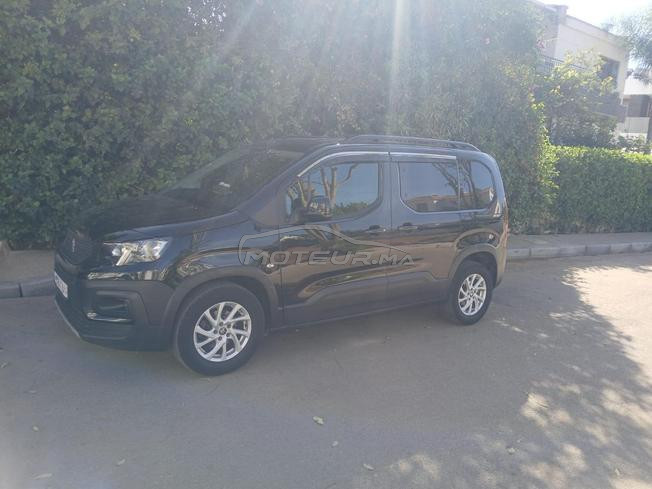 voiture bon état pour la famille 