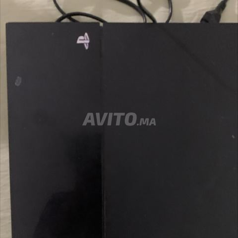 PS4 Fat sans jeux avec CD FIFA 20 et 3 manettes - 2