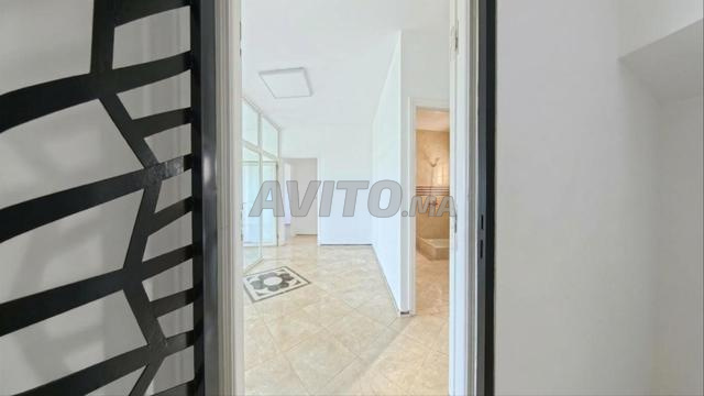 À LOUER – LOCAL POUR PROFESSION LIBÉRALE – 85 m² - 2