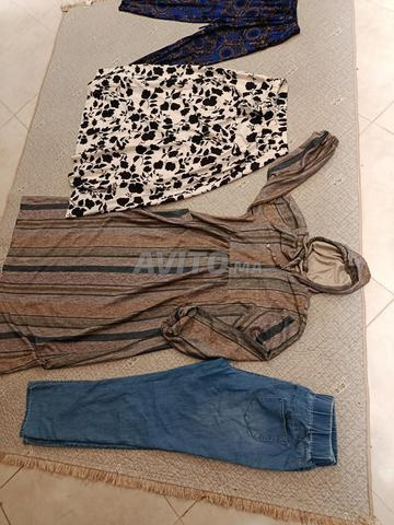 ملابس نسائية مستعملة - 2