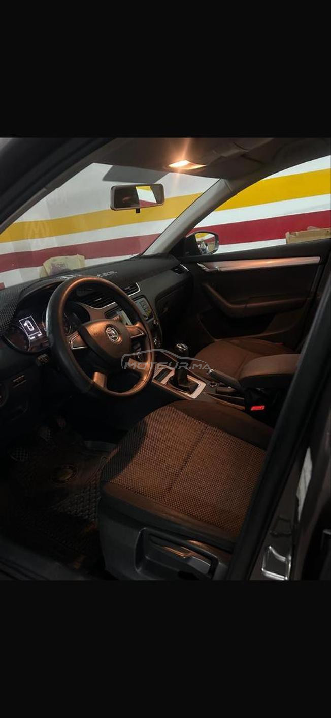 skoda octavia excellent état 2015 
