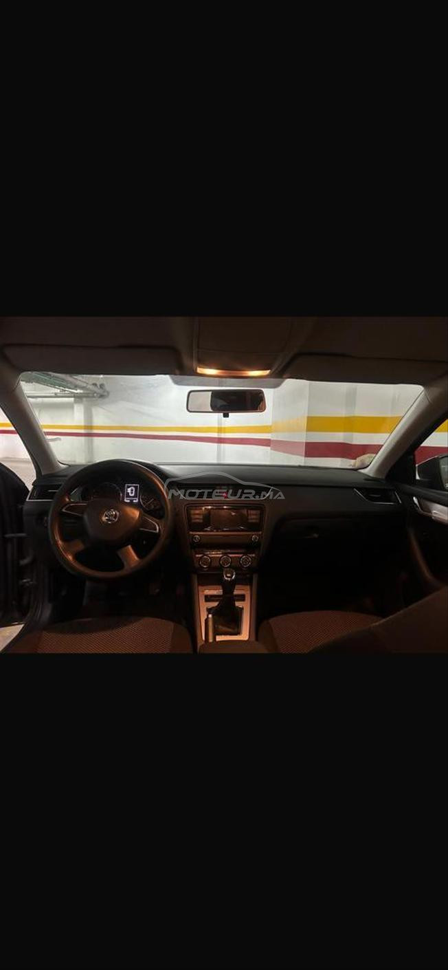 skoda octavia excellent état 2015 