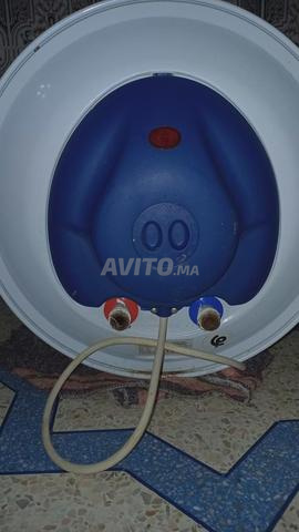 Chauffe-eau électrique Ferroli 50L en bon état - 2