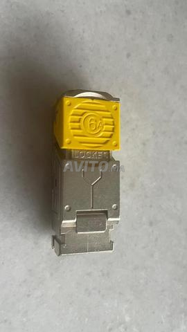 مجموعة 10 موصلات RJ45 ليجراند Cat.6A STP