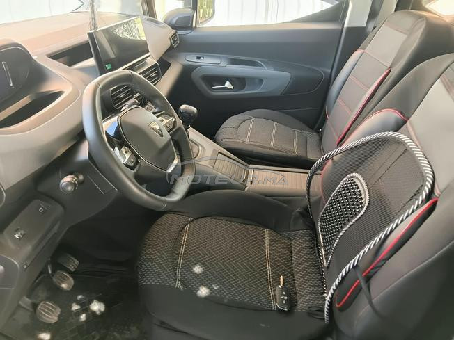 voiture Peugeot rifter modèle 2026