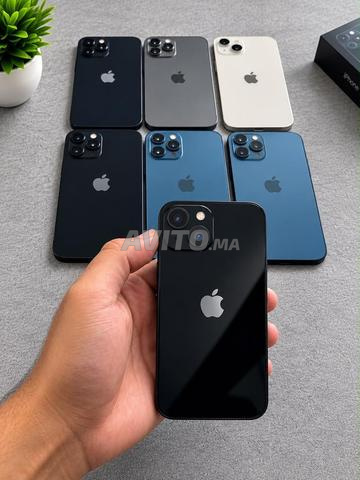 iPhone 13 normal 128 Go batterie 90% - 2