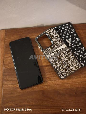 Samsung Galaxy S20 Ultra 5G - 2