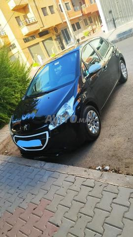 Peugeot 208 diesel à vendre - 2
