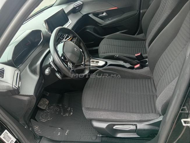 Peugeot 2008 6cv dies 3amra 1er main