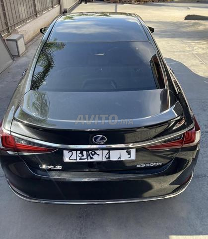 À VENDRE LEXUS ES 300 BUSINESS EXECUTIVE 2022