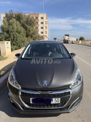 بيجو 208 - 2