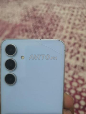 هاتف Samsung S24 FE - 2