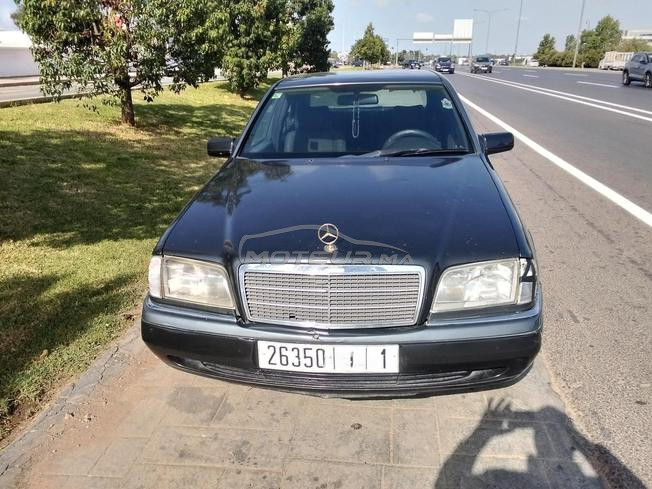 mercedes class C 220 bien entretenu 