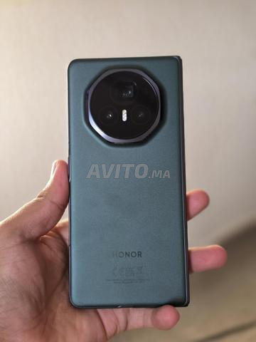 Honor Magic V3 - 2