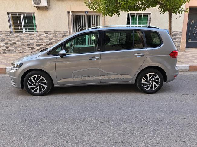 Volkswagen Touran Diesel Manuelle 2017 à Oujda