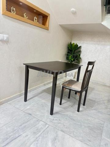 طاولة
