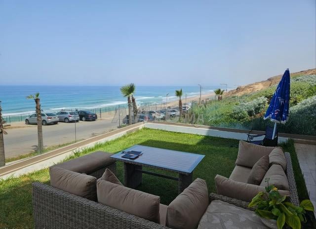 Appartement Plage des Nations Prestigia Front Mer