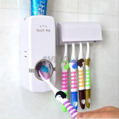 Nouveau distributeur automatique de dentifrice - 2