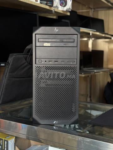 محطة عمل HP Z2 G4 i9 الجيل 9 / 32 جيجابايت / 512 جيجابايت SSD