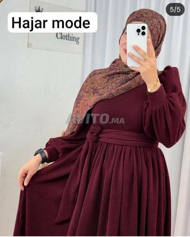 Robe longue avec ceinture, tissu velours chic - 2