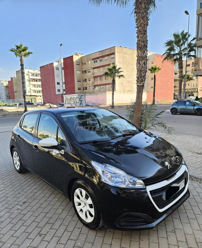 208 Peugeot essence 2018