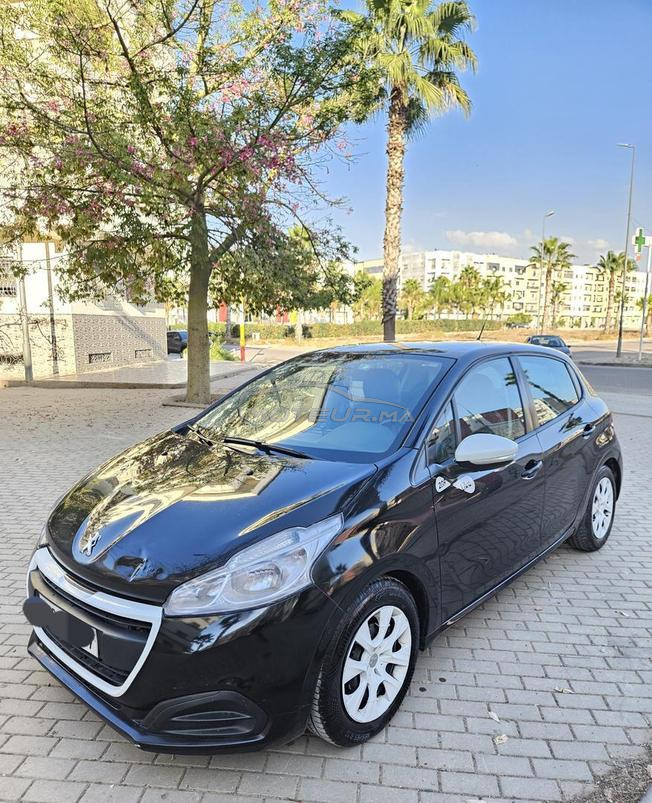 208 Peugeot essence 2018