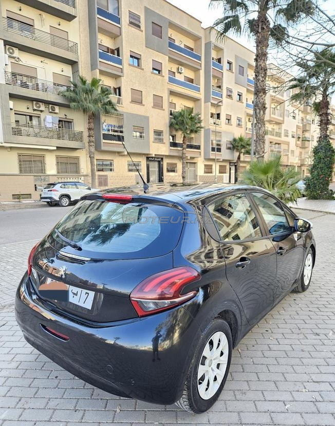 208 Peugeot essence 2018