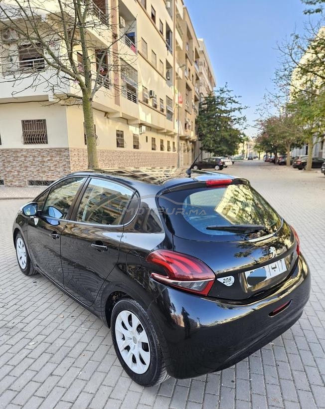 208 Peugeot essence 2018