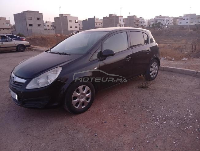 Opel Corsa Essence Manuelle 2011 à Marrakech