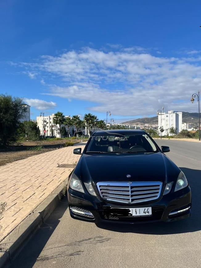 mercedes-benz E220 avantgard 
