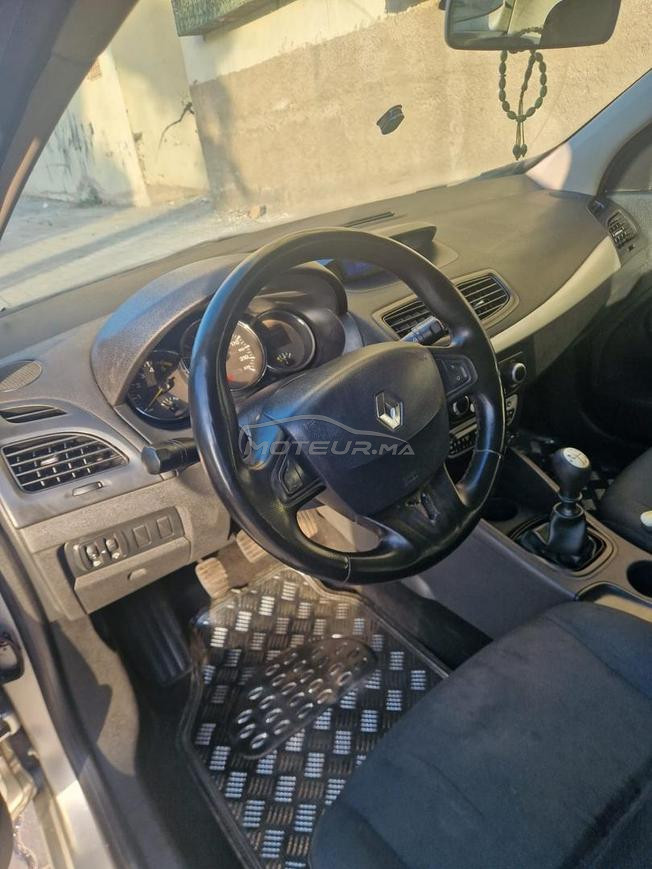 voiture très bon état 