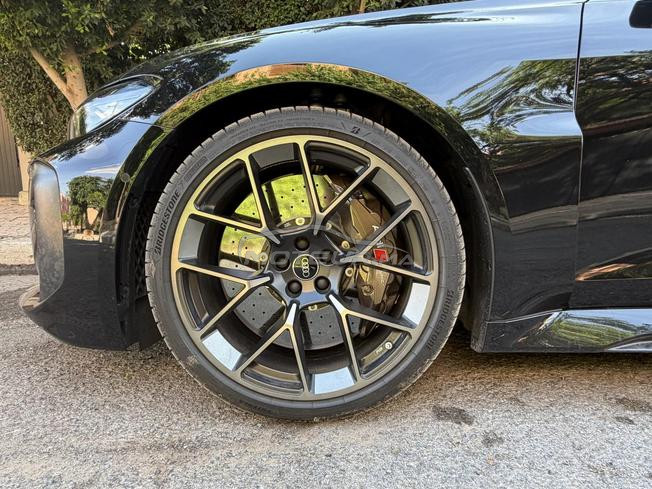 Avendre audi rs5 hybride 