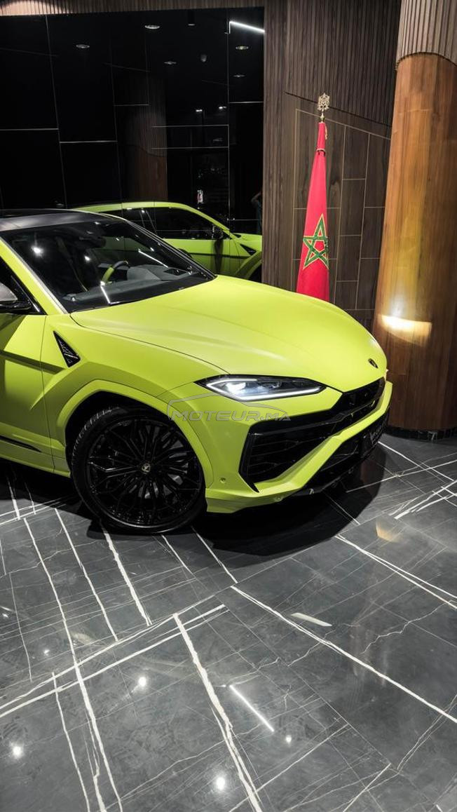 Lamborghini URUS SE 