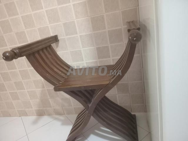 Chaise en bois - 2