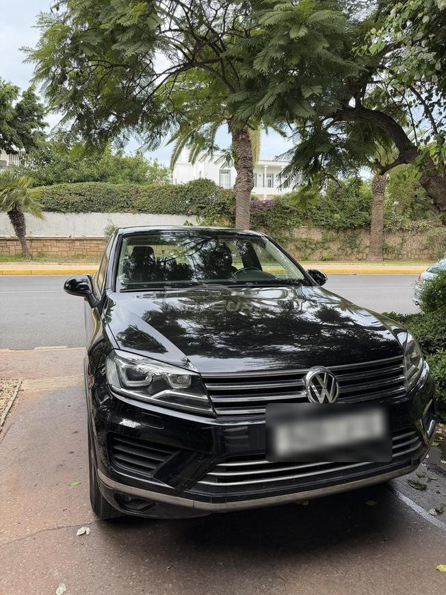 Volkswagen Touareg 2017 1e main