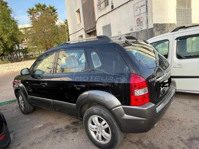 Hyundai Tucson n9iya mafaytach f ksida