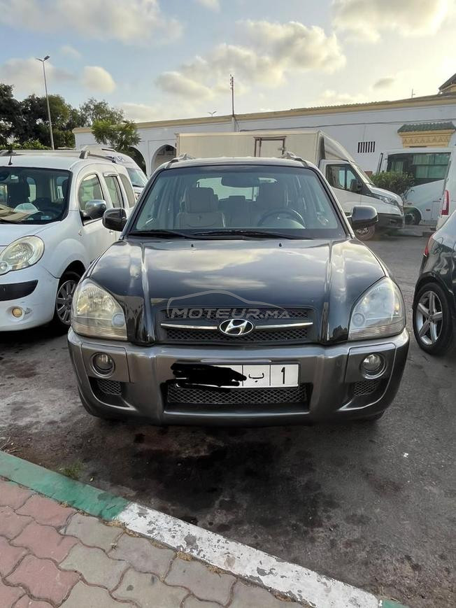 Hyundai Tucson n9iya mafaytach f ksida