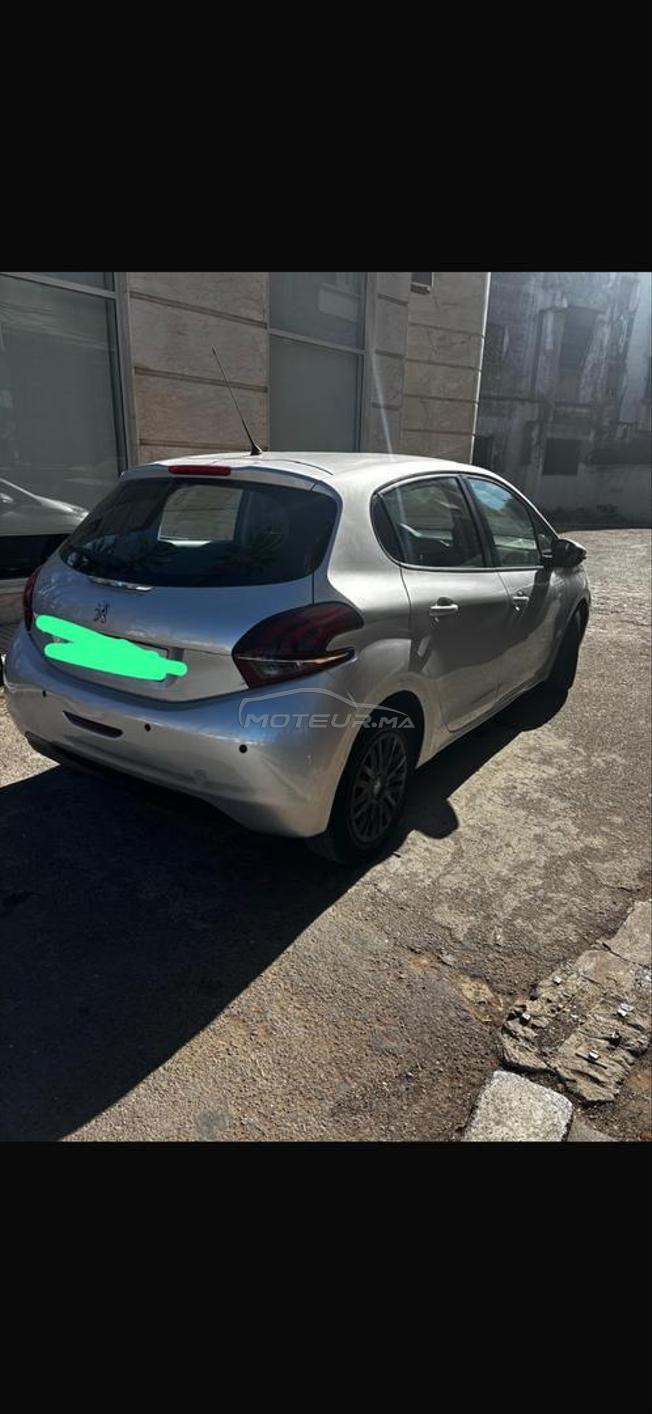 208 à vendre