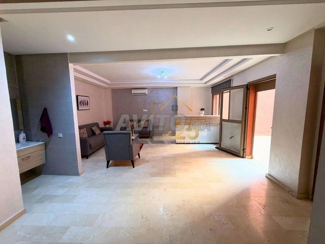 Duplex Polyvalent De 104 M² À Louer À Semlalia - 2