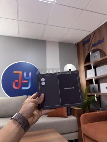 Samsung Z fold 8 12/256 go