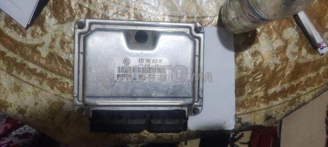 Calculateur moteur VAG 038906019HT - 2