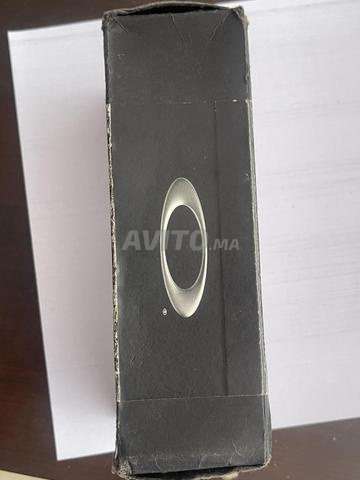 سيارة 2000 أمريكية - 2