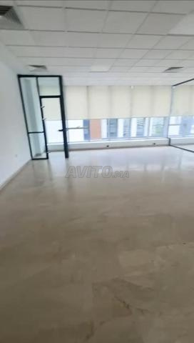 Bureau à louer Casablanca avec 2 places de parking - 2