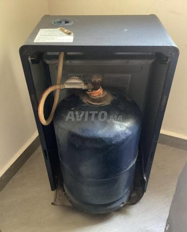 DONNE Chauffage à gaz et Bouteille de gaz vide - 2