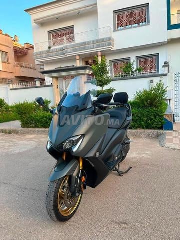 Yamaha TMAX 560 – 2021 – Très bon état - 2