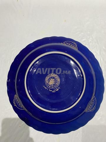 Plat en porcelaine de Chine authentique à vendre, âgé de plus de 30 ans - 2